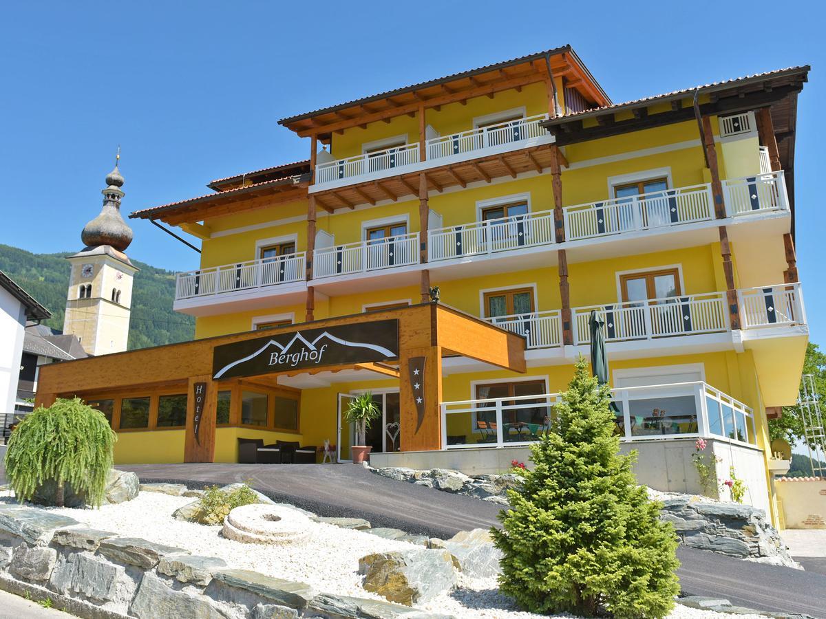 Hotel Berghof มิลชตัทท์ ภายนอก รูปภาพ